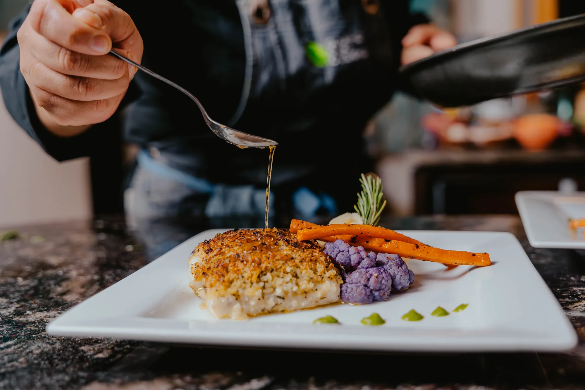 Private chef plating in Los Cabos